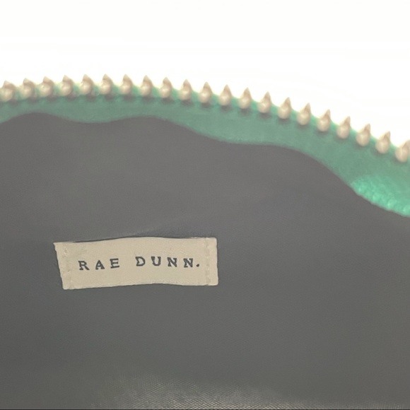 BNWT Rae Dunn ‘Flawless’ Makeup Travel Toiletries Brushes Bag - Picture 7 of 9